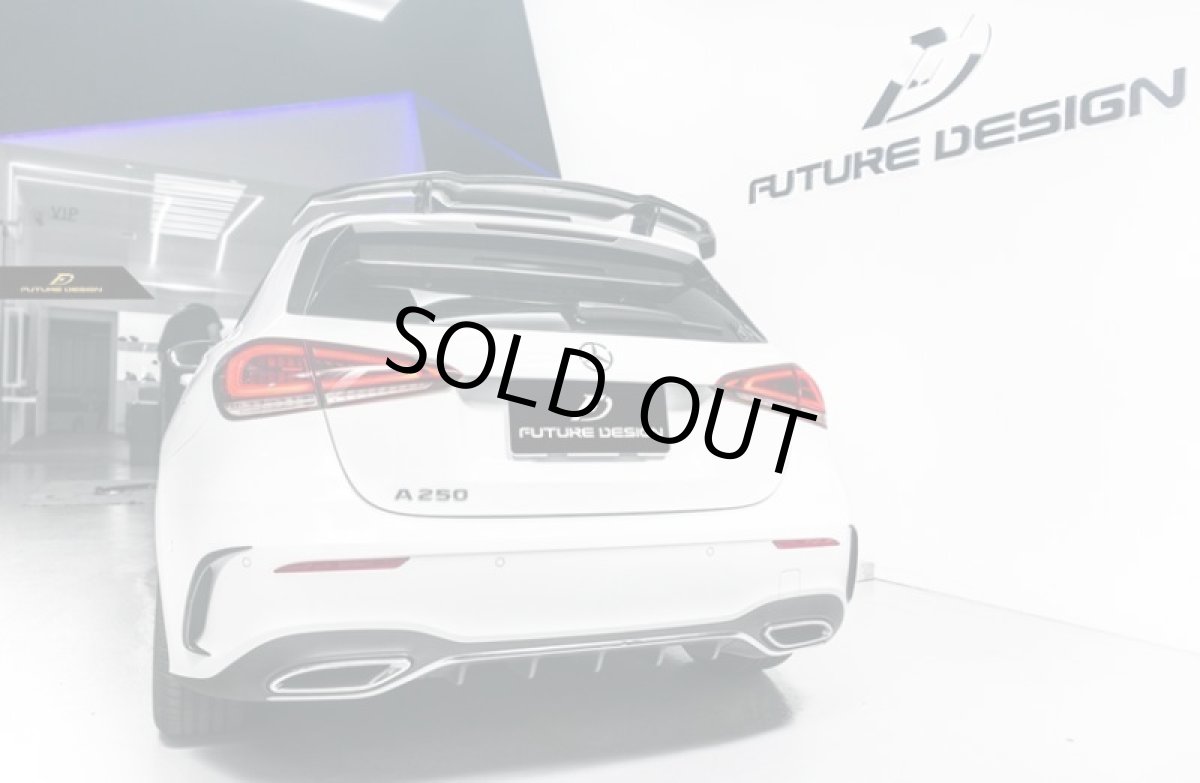 画像2: BENZ メルセデス・ベンツ W177 Aクラス AMGリアバンパー用カーボン カナード スプリッター 本物Drycabon ドライカーボン AMG (2)