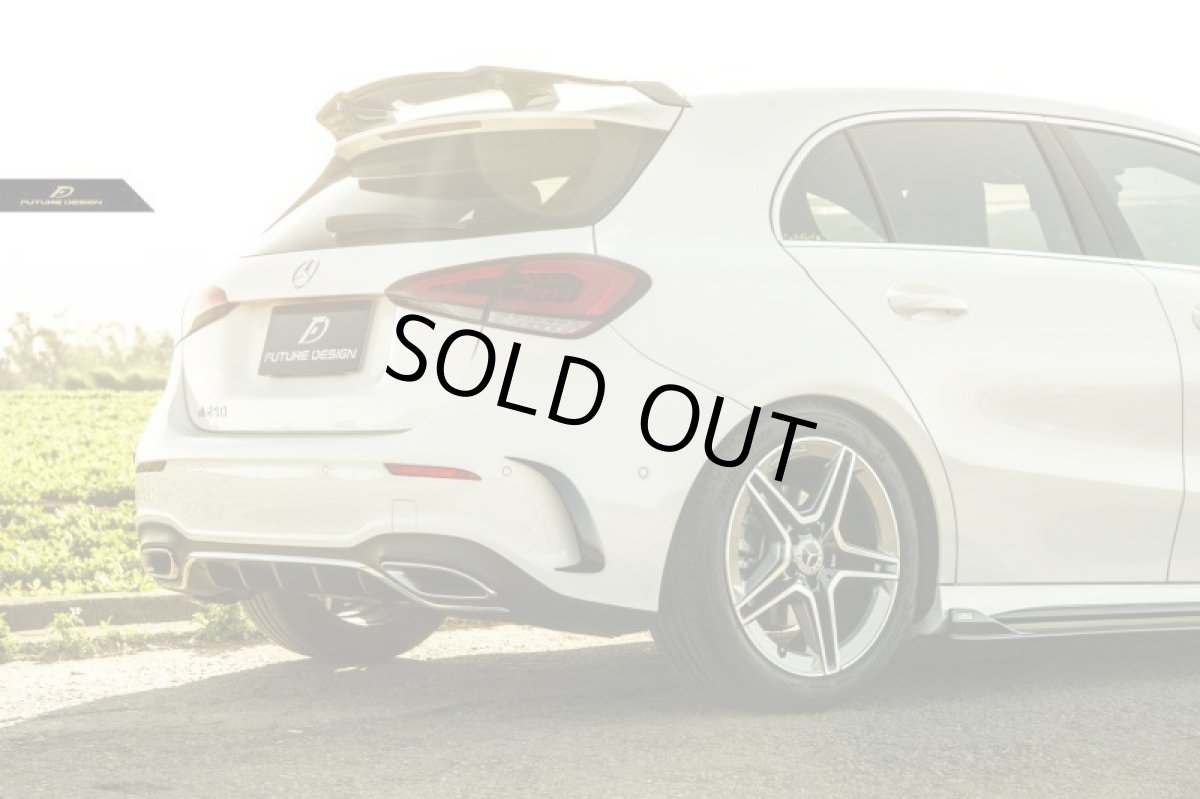 画像7: BENZ メルセデス・ベンツ W177 Aクラス AMGリアバンパー用カーボン カナード スプリッター 本物Drycabon ドライカーボン AMG (7)