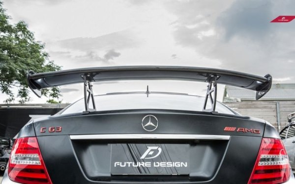 Mercedes Benz Cクラス トランクスポイラー Benz Cクラス 204 トランク スポイラー A2047900388 車名 【公式通販】