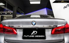 画像7: BMW 5シリーズ G30 トランク用リアスポイラー 本物DryCarbon ドライカーボン (7)