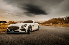 画像2: BENZ メルセデス・ベンツ C190 AMG GT GT S フロント用リップスポイラー 本物Dry Carbon ドライカーボン (2)