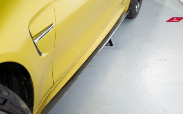 BMW 4シリーズ F32 F33 F36 F82 F83 Mスポーツ M4サイドステップ用