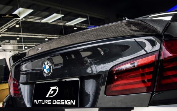 BMW 5シリーズ F10 セダン トランク用リアスポイラー 本物ドライ
