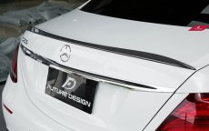 画像2: BENZ ベンツ Eクラス W213 トランク用E63ルック リア スポイラー 本物DryCarbon ドライカーボン (2)