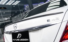 画像5: BENZ ベンツ Eクラス W213 トランク用リア スポイラー 本物DryCarbon ドライカーボン (5)