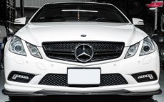 画像1: BENZ メルセデス・ベンツ W207 Eクラス クーペ 前期車 フロント用 スターグリル 艶ありブラック (1)