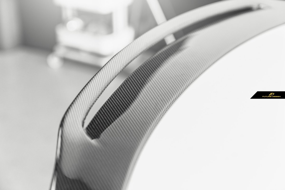 画像8: BENZ メルセデス・ベンツ CLA-Class W118 トランク用リアスポイラー 本物DryCarbon ドライカーボン (8)