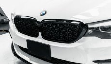 画像6: BMW G30 セダン G31 ツーリング フロント用 ダイヤモンド 艶ありブラックキドニーグリル センターグリル (6)