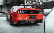 画像2: FORD フォード Mustang マスタング トランク用 リアウィング 本物DryCarbon ドライカーボン (2)