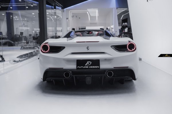 Ferrari フェラーリ 488 リアバンパー ディフューザー スポイラー 本物