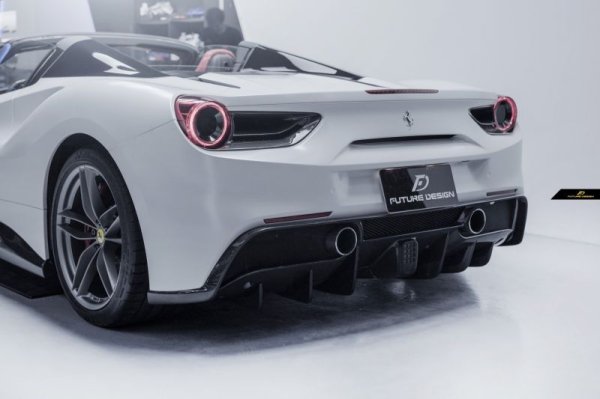 Ferrari フェラーリ 488 リアバンパー ディフューザー スポイラー 本物