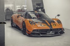 画像4: PAGANI HUAYTA パガーニ ウアイラ フルエアロ 本物Drycarbon ドライカーボン リップスポイラー ディフューザー カナード (4)