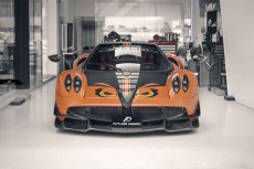 画像2: PAGANI HUAYTA パガーニ ウアイラ フルエアロ 本物Drycarbon ドライカーボン リップスポイラー ディフューザー カナード (2)