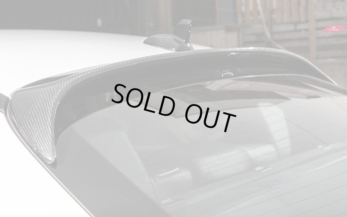 画像3: BENZ メルセデス・ベンツ CLA-Class W117 ルーフスポイラー 本物DryCarbon ドライカーボン (3)