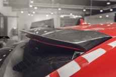 画像1: Lamborghini URUS ウルス リア用 ルーフスポイラー 本物DryCarbon ドライカーボン (1)