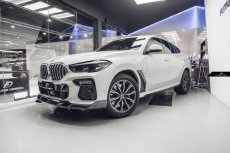 画像4: BMW Xシリーズ X6 G06 フロント フェンダー エアインテーク 本物DryCarbon ドライカーボン (4)