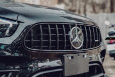 画像1: BENZ メルセデス・ベンツ フロントグリル E-Class W213 後期用 AMGパナメリカーナ GTRタイプ ブラックグリル (1)