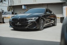 画像2: BMW 8シリーズ G14 G15 G16 前期フロント用 M8ルック 艶ありブラック キドニーグリル センターグリル (2)