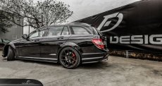 画像5: BENZ メルセデス・ベンツ Cクラス S204 後期 C63専用 リア スプリッター 本物DryCarbon ドライカーボン AMG (5)