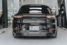 画像22:  PORSCHE ポルシェ Cayenne カイエン SUV Coupe E3 9Y0 リア ディフューザー 本物DryCarbon ドライカーボン (22)