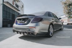 画像2: BENZ メルセデス・ベンツ E-Class W213 セダン 前期用 リアディフューザー 本物DryCarbon ドライカーボン (2)