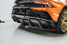 画像1: Lamborghini ランボルギーニ Huracan ウラカン EVO ディフューザー用 ビックフィン 本物DryCarbon ドライカーボン (1)