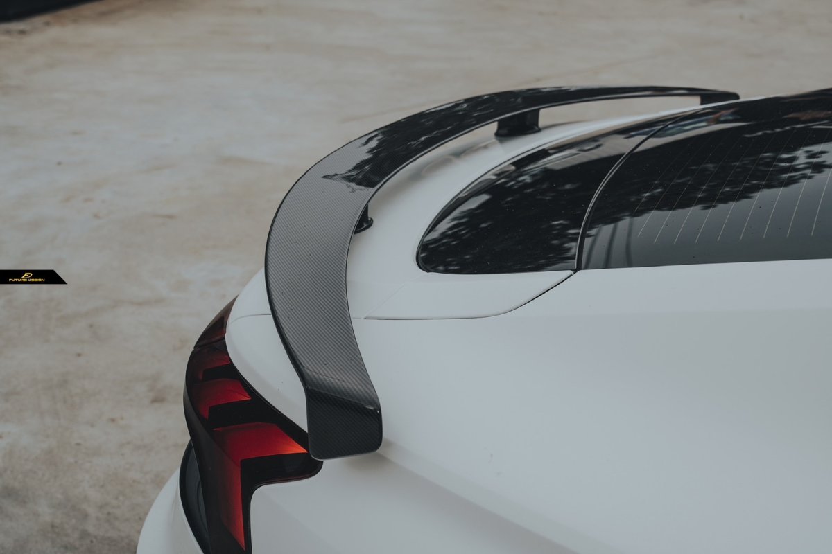 画像9: AUDI RS E-tron GT  トランク リアスポイラー V1 本物DryCarbon ドライカーボン (9)