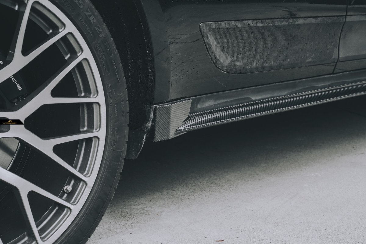 画像11: Porsche Macan マカン  サイドスカート 本物Drycarbon ドライカーボン (11)