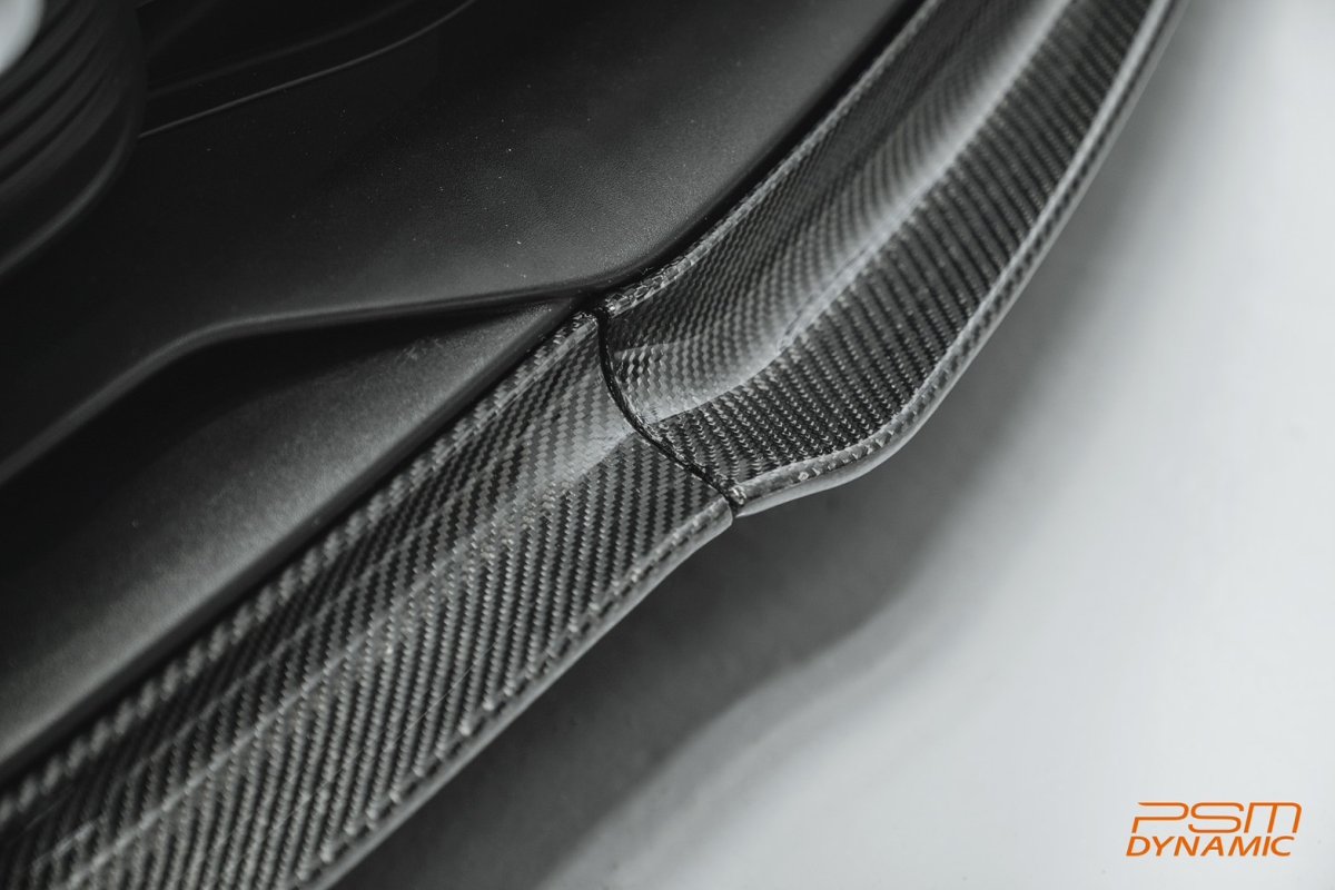 画像11: 【PSM DYNAMIC】Porsche ポルシェ Taycan タイカン フロント リップスポイラー 本物Drycarbon ドライカーボン (11)