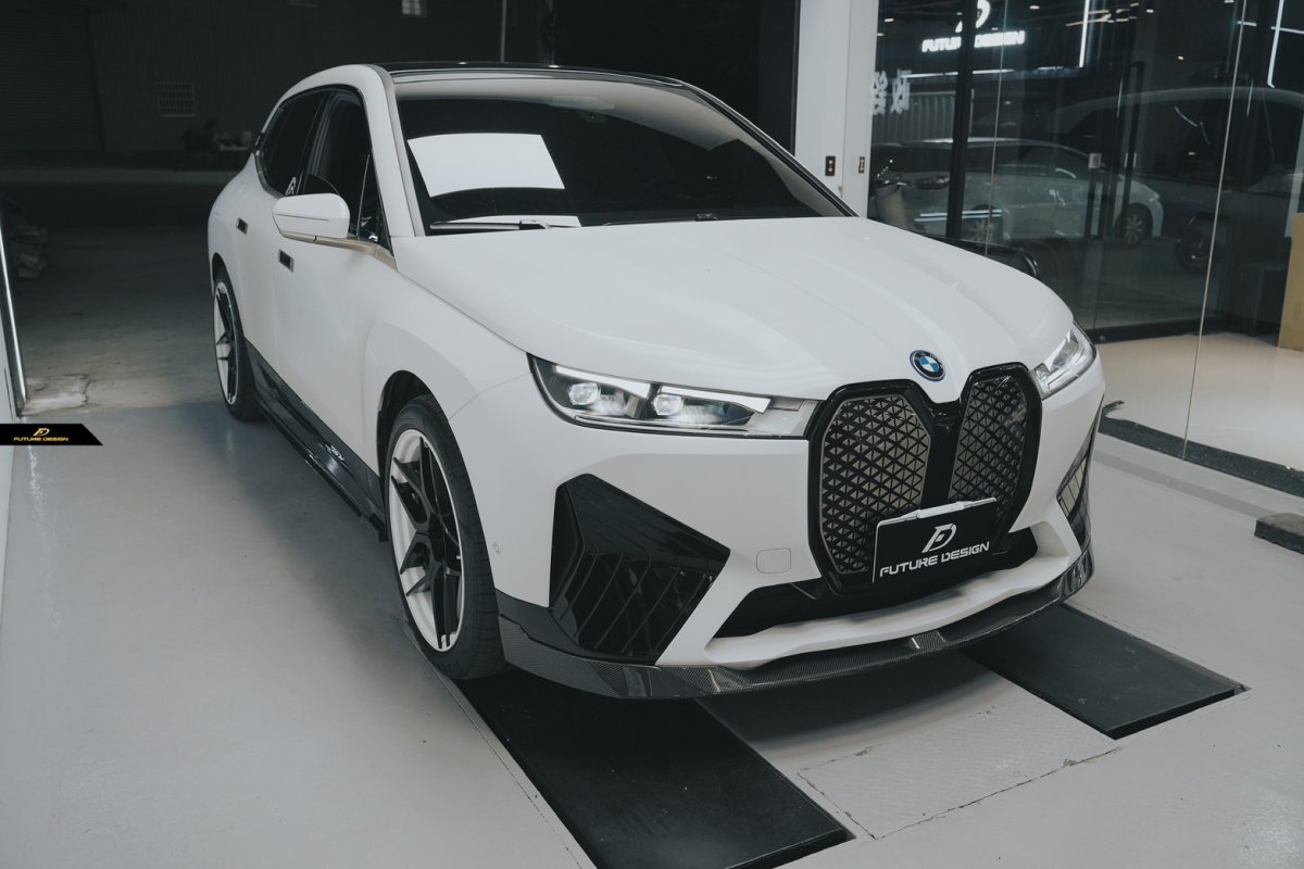 画像23: BMW iXシリーズ i20 Mスポーツ M60 サイドスカート 本物DryCarbon ドライカーボン (23)