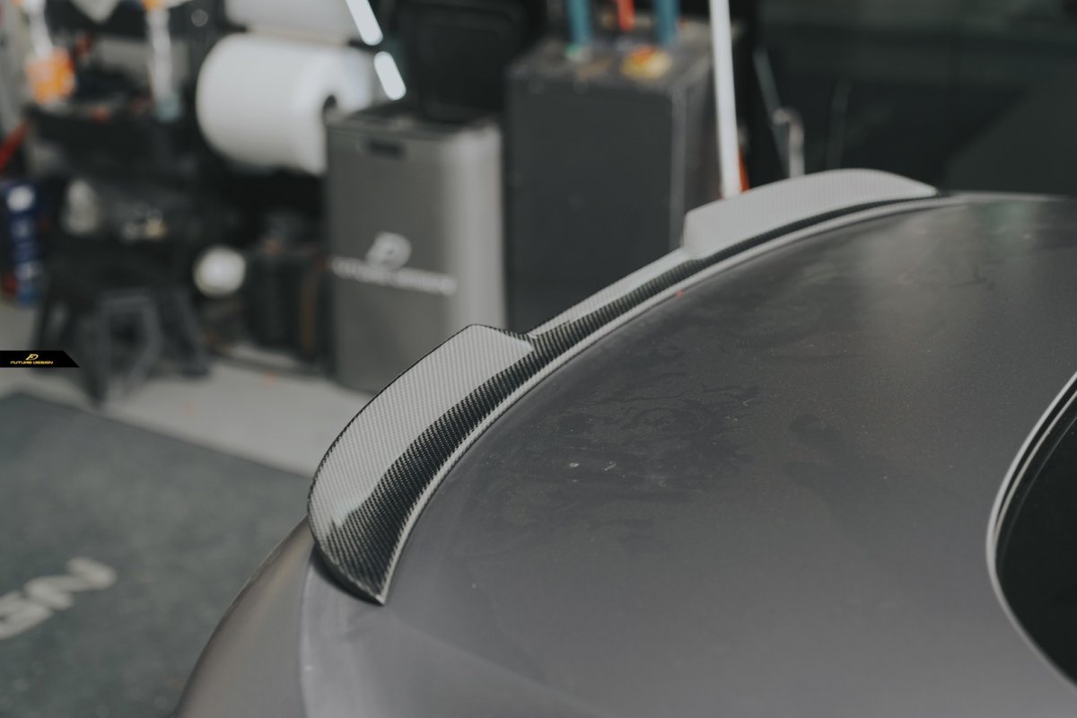 画像4: BMW 8シリーズ G15 クーペ トランク用 リアスポイラー 本物DryCarbon ドライカーボン (4)