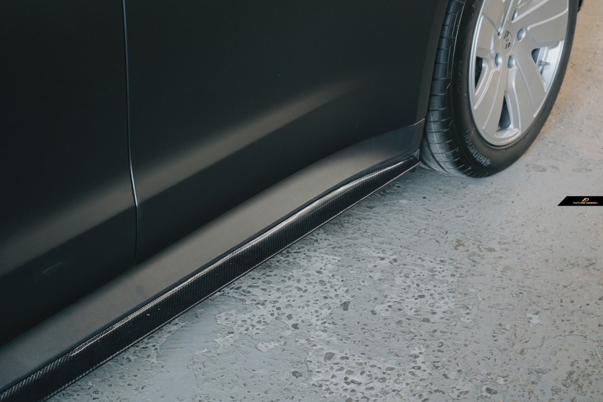 画像16: Porsche ポルシェ Taycan タイカン サイドスカート 本物Drycarbon ドライカーボン (16)