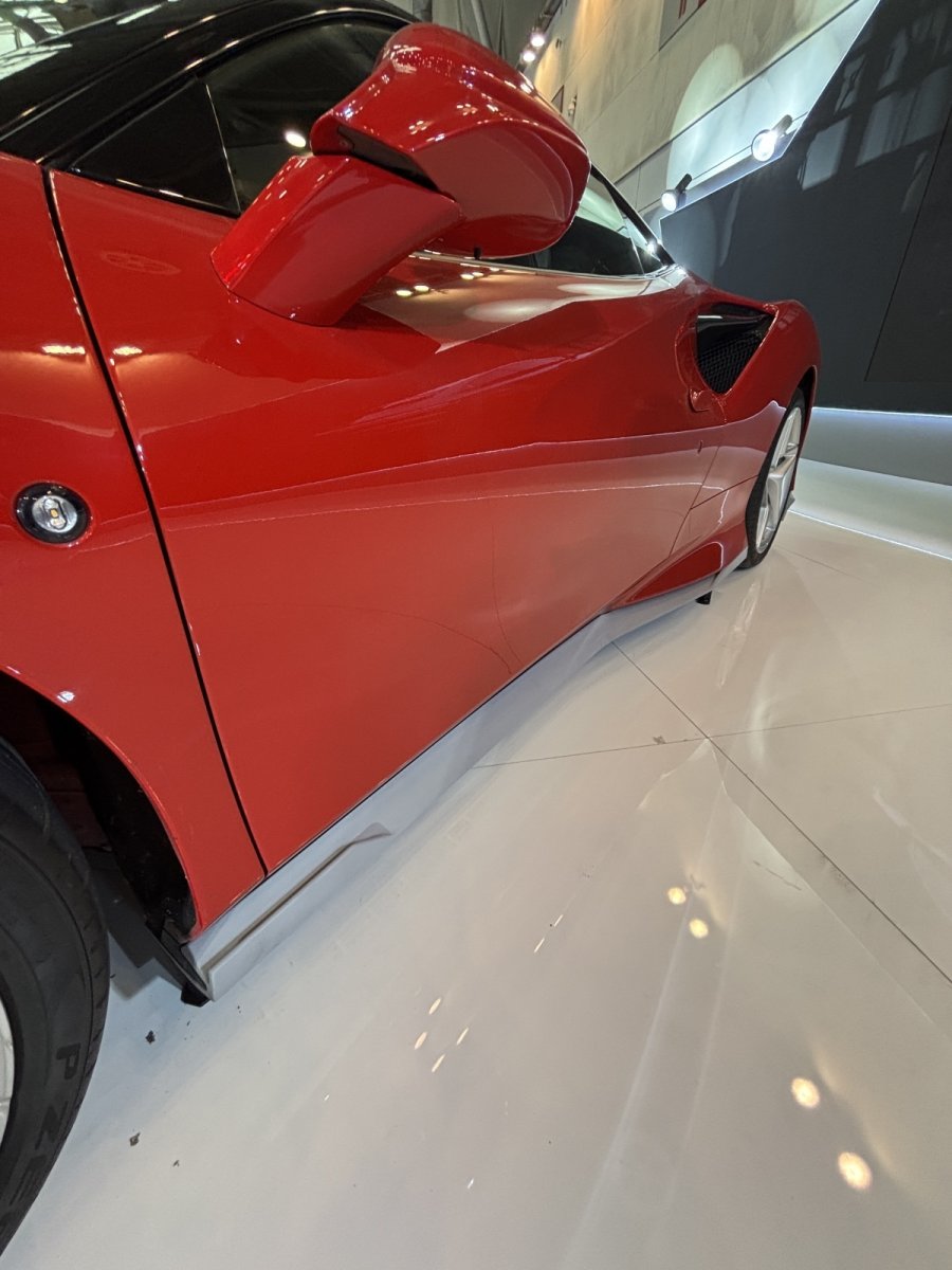 画像7: Ferrari フェラーリ F8 サイドスカート 本物DryCarbon ドライカーボン カスタム  (7)