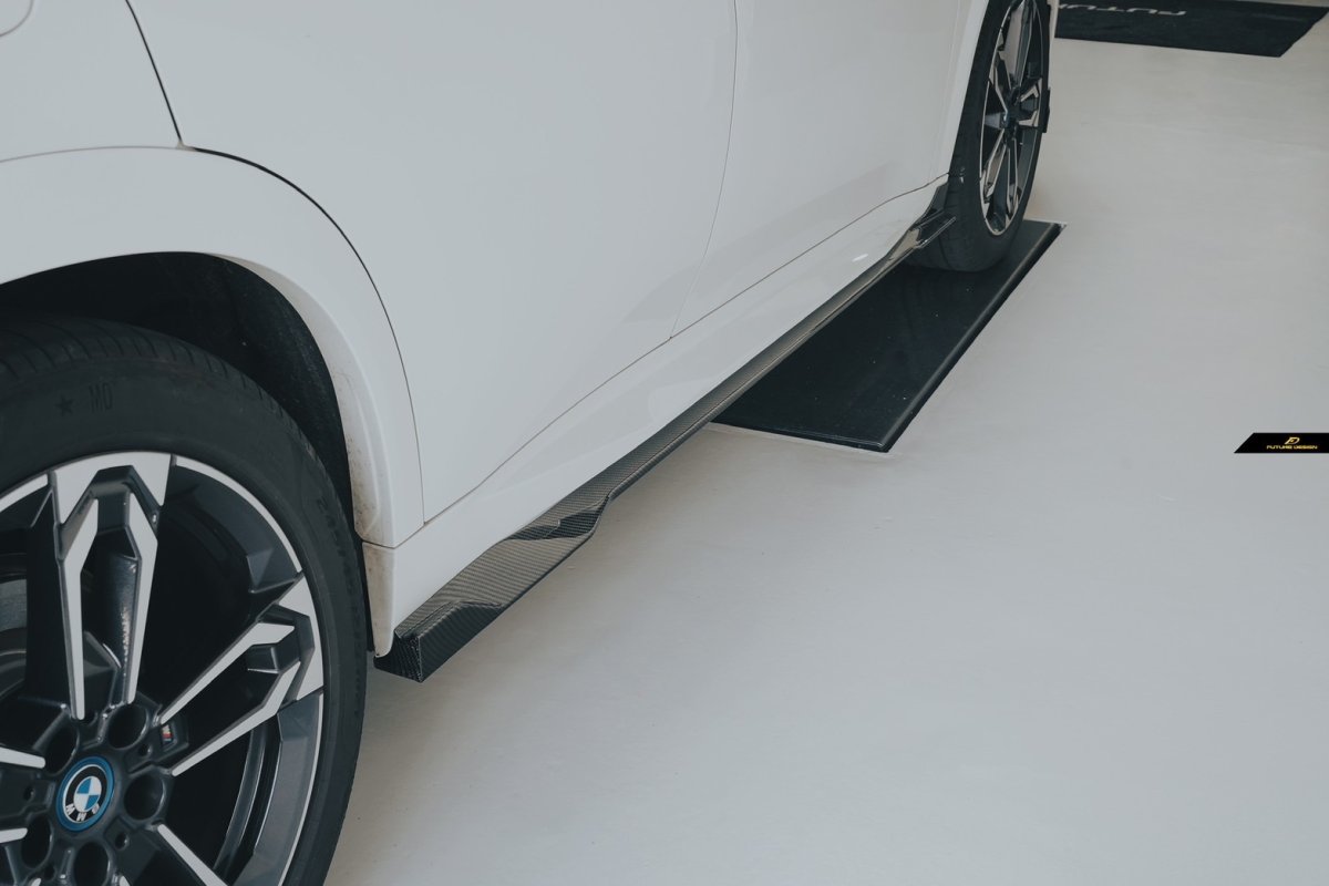 画像14: BMW iXシリーズ iX2 U10 Mスポーツ サイドスカート 本物DryCarbon ドライカーボン (14)
