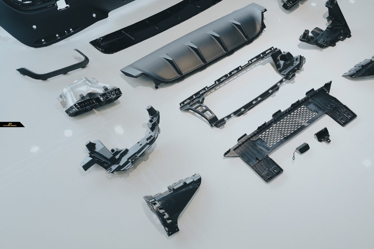 画像3: BENZ メルセデス・ベンツ GLC-Class C254 クーペ AMGバンパー 改造用 GLC63仕様 リアディフューザー   (3)