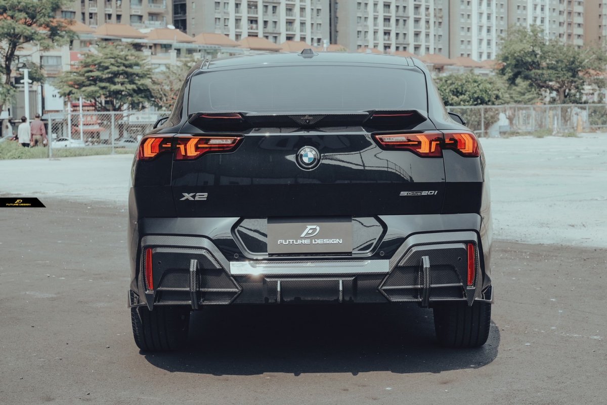 画像18: BMW iXシリーズ iX2 U10 Mスポーツ リアディフューザー 本物DryCarbon ドライカーボン (18)