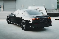 画像12: BENZ メルセデス・ベンツ E-Class W214 セダン トランク用 リアスポイラー 本物DryCarbon ドライカーボン (12)