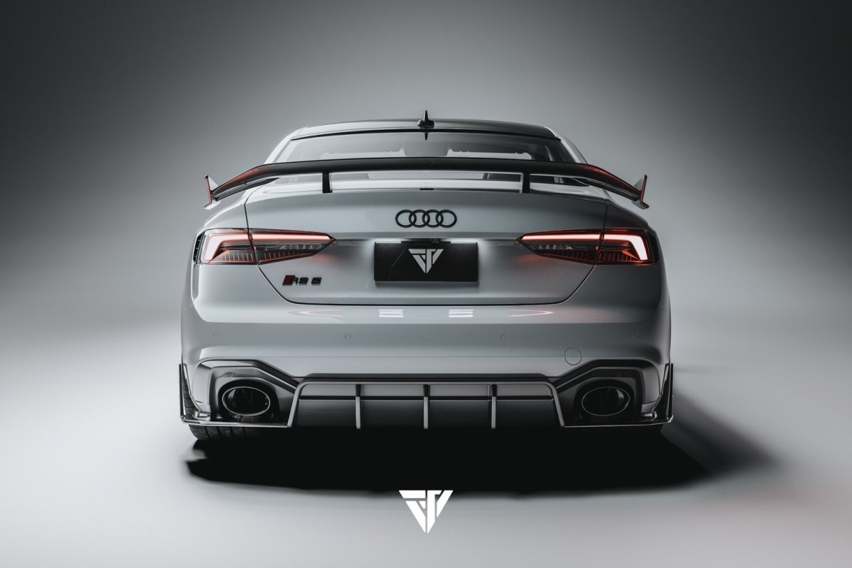 画像1: AUDI RS5 B9 リア ディフューザー 本物DryCarbon ドライカーボン (1)