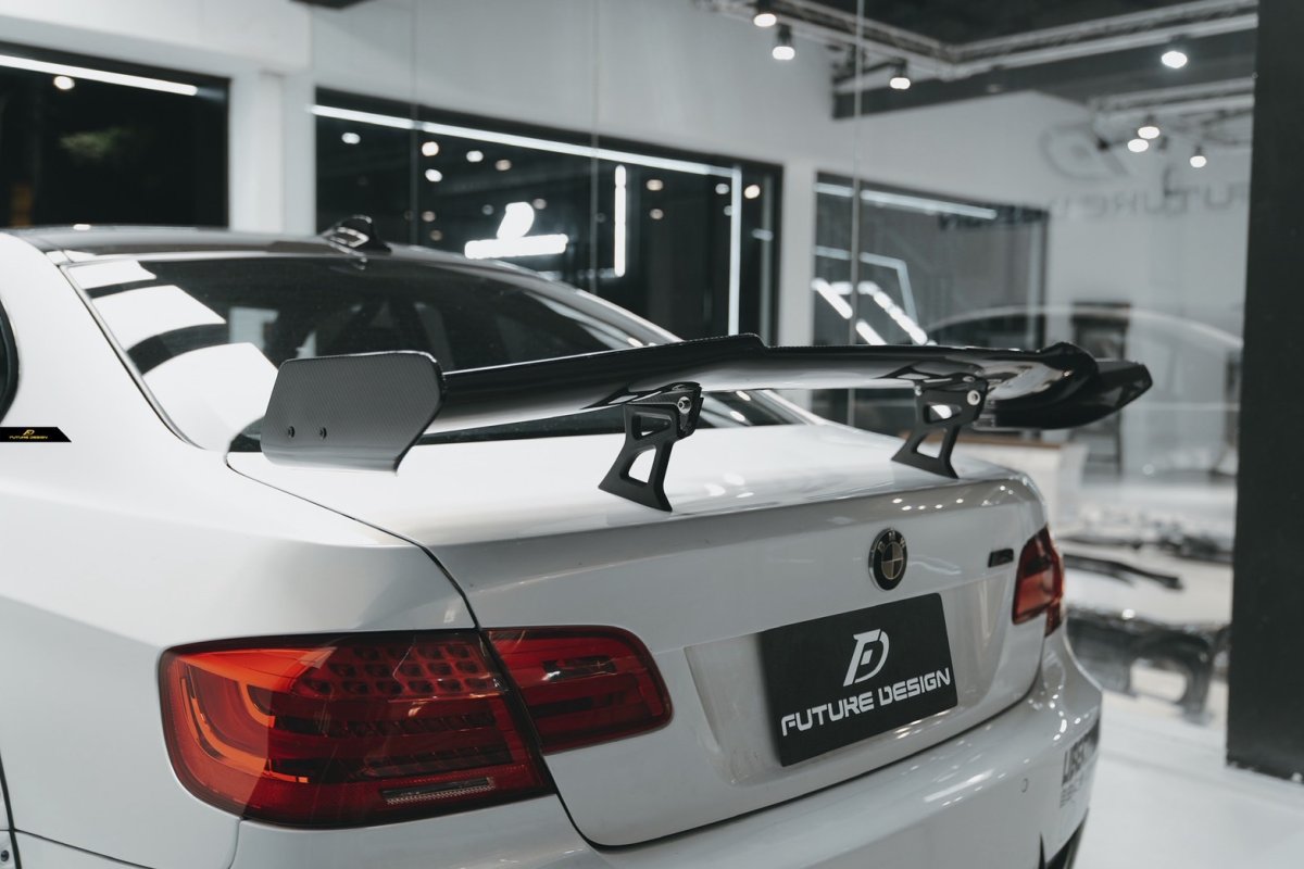 画像3: 【FD×MTC】BMW 3シリーズ E92 クーペ 用 リアウィング V1 本物DryCarbon ドライカーボン (3)