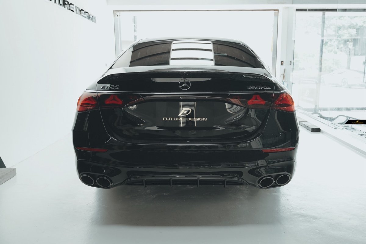 画像6: BENZ メルセデス・ベンツ E-Class W214 セダン トランク用 リアスポイラー 本物DryCarbon ドライカーボン (6)