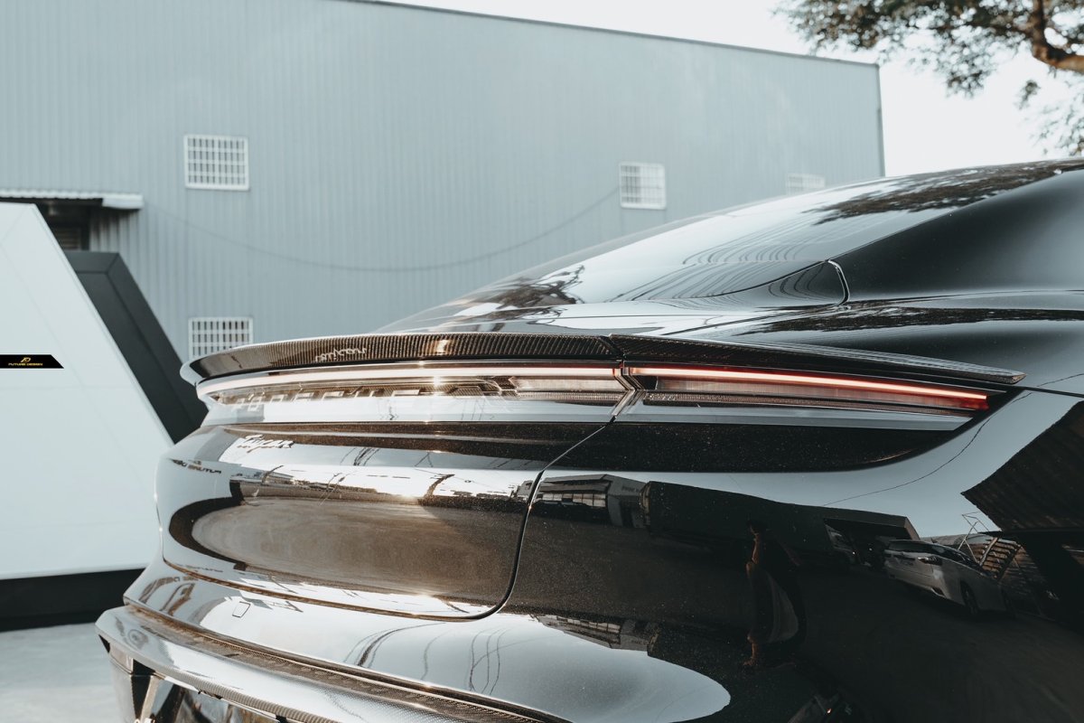 画像4: Porsche ポルシェ Taycan タイカン リア スポイラー 本物Drycarbon ドライカーボン (4)