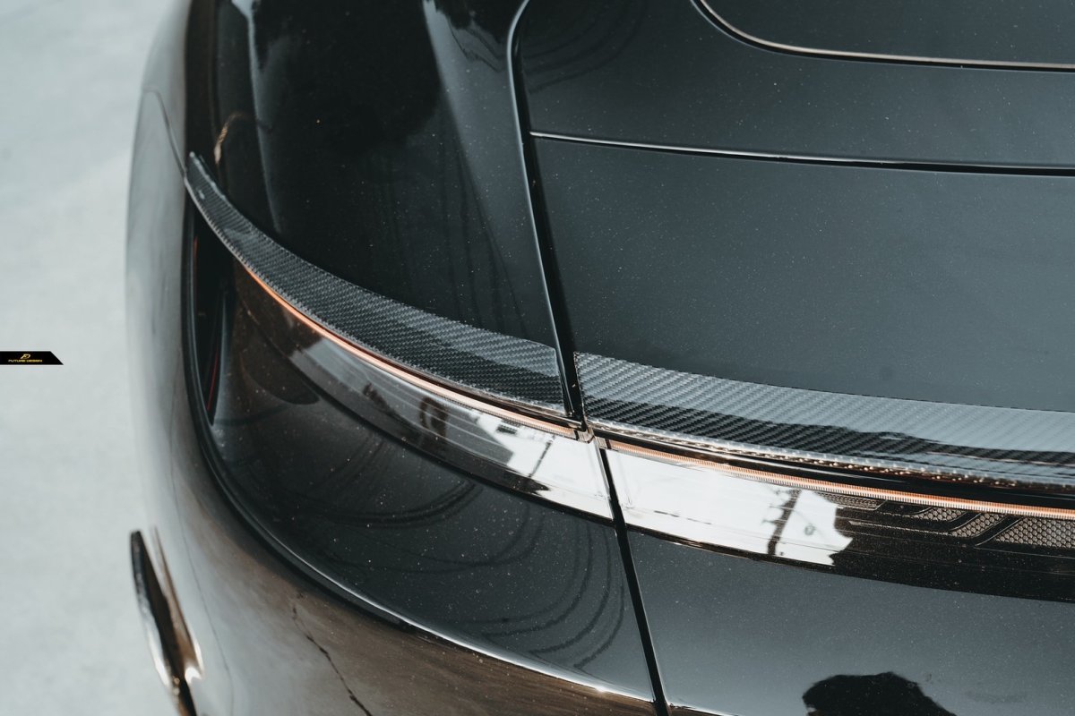 画像6: Porsche ポルシェ Taycan タイカン リア スポイラー 本物Drycarbon ドライカーボン (6)