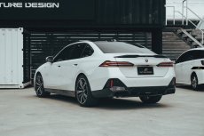画像32: 【予約販売中に送料無料】BMW 5シリーズ i5 G60 トランク用 リアスポイラー 本物DryCarbon ドライカーボン (32)