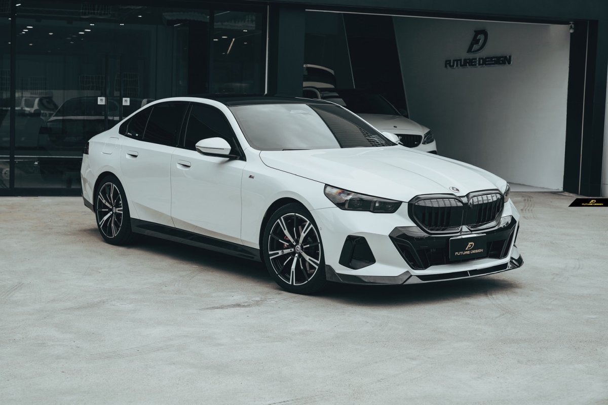 画像31: 【送料無料】BMW 5シリーズ i5 G60 G61 フロント用 リップスポイラー 本物DryCarbon ドライカーボン (31)