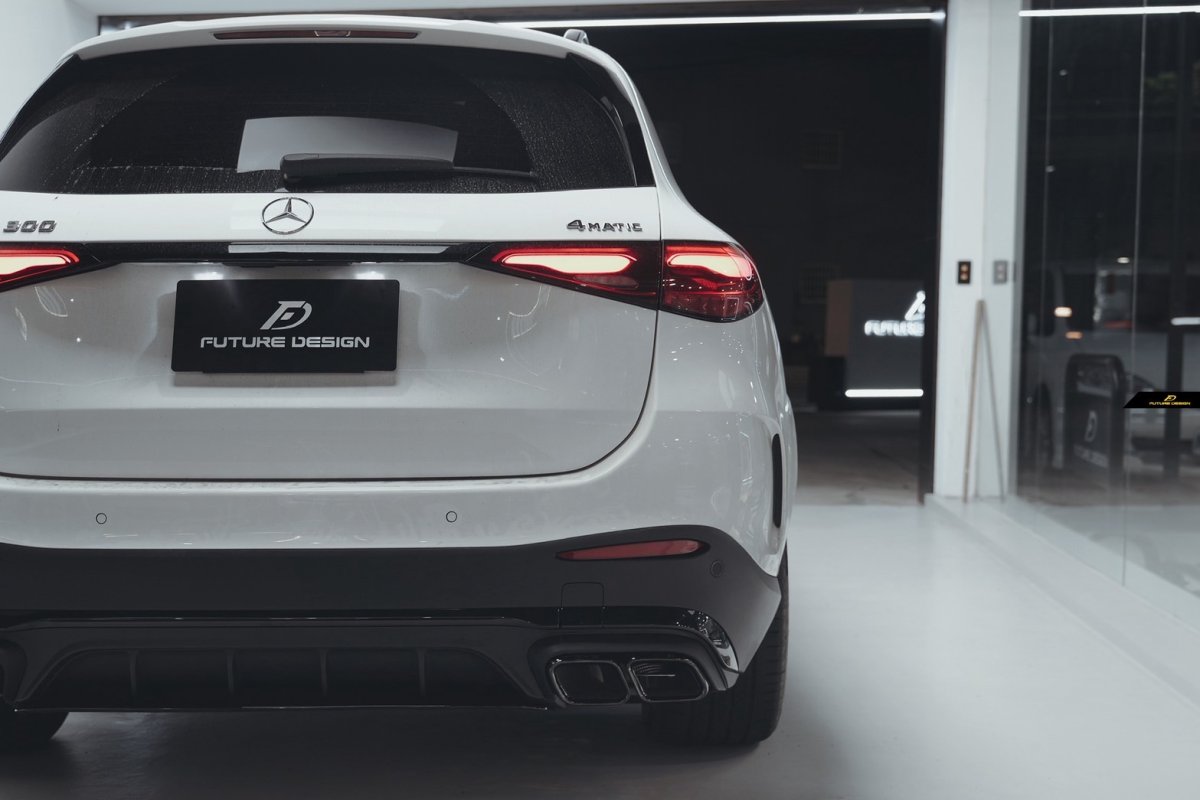 画像1: BENZ メルセデス・ベンツ GLC-Class W254 X254 SUV AMGバンパー 改造用 GLC63仕様 リアディフューザー 　 (1)