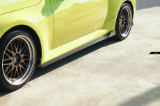 画像1: BMW 2シリーズ G87 クーペ M2用 サイドスカート 本物DryCarbon ドライカーボン (1)