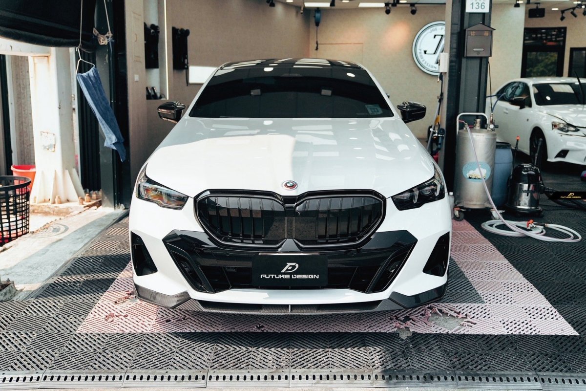 画像5: BMW 5シリーズ G60 i5 G61 ドアミラー用 本物ドライCarbon ドライカーボン COVER カバー (5)