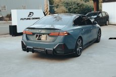 画像10: 【送料無料】BMW 5シリーズ i5 G60 Mスポーツ リアディフューザー 本物DryCarbon ドライカーボン (10)