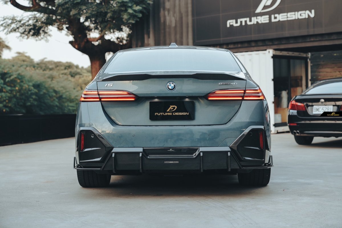 画像5: 【送料無料】BMW 5シリーズ i5 G60 Mスポーツ リアディフューザー 本物DryCarbon ドライカーボン (5)