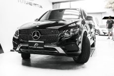 画像4: BENZ メルセデス・ベンツ W253 X253 C253 クーペ用 GLC45仕様 ダイヤモンド センターグリル ブラック・クローム (4)